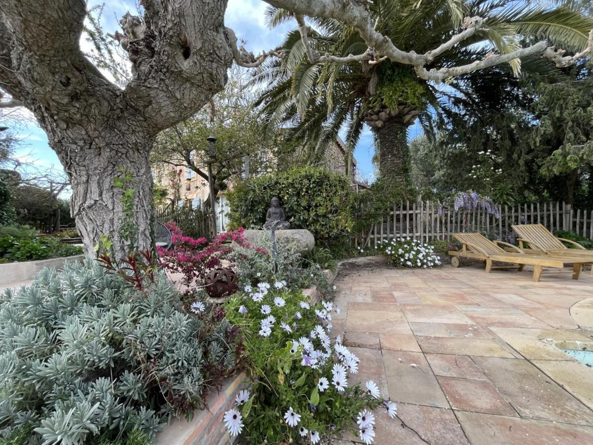 La Maison De Justine Grimaud Ngoại thất bức ảnh